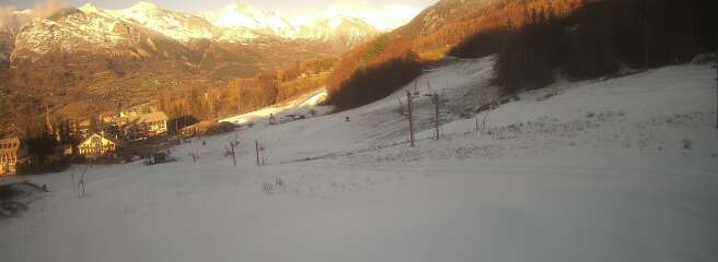 Saint-lèger-les-Mélèzes - Front de Neige