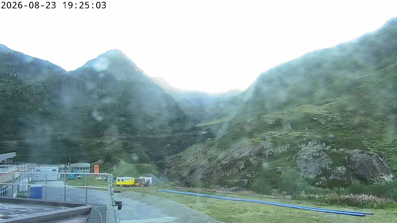 webcam-grand-saint-bernard-le-tunnel-pays-du-saint-bernard-2-070-m