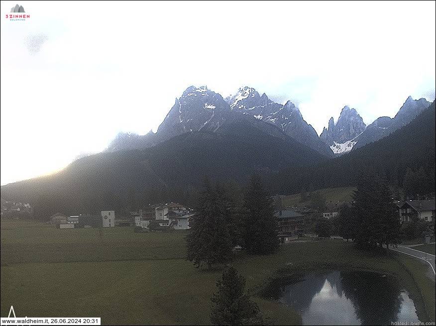 Bergfex Webcam Sexten Waldheim 3 Zinnen Dolomiten Cam Sicht Vom Hotel Waldheim Auf Den