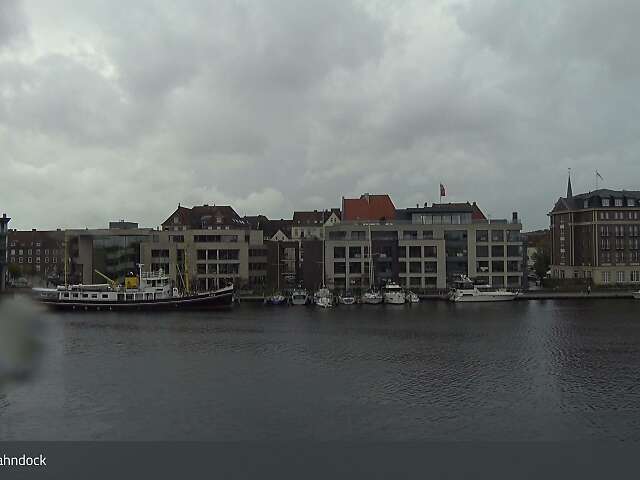 Brücke Eisenbahndock