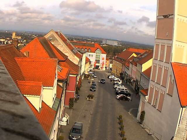 Landau an der Isar Stadtplatz
