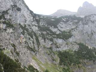 Halsgrube