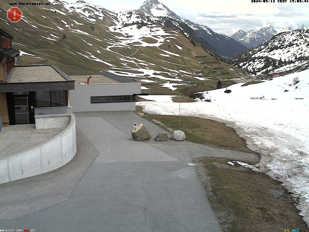 bergfex - Webcam Warth - Hotel Adler - Warth - Schröcken am Arlberg - Cam - Livecam